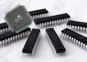 میکروکنترلر AVR